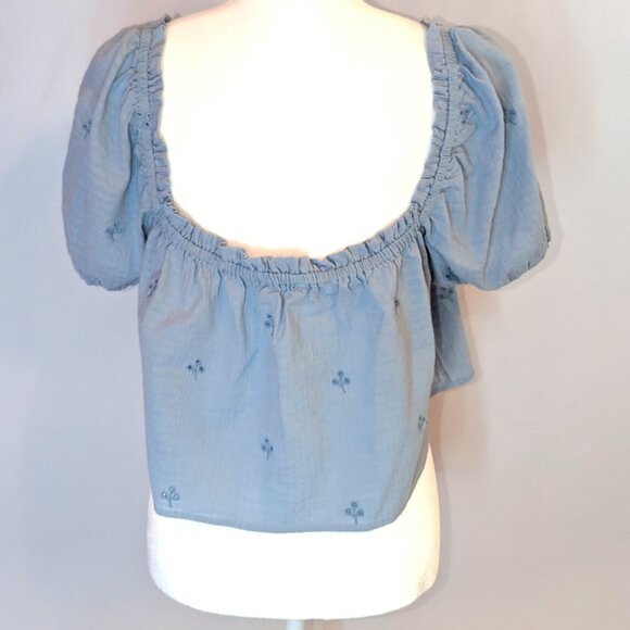 Zara | Cotton Cropped Short Puff Sleeve Light Blue Eyelet Top | Medium - Picture 3 of 12